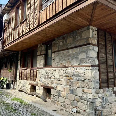 Old Town - 3 Апартаменты *